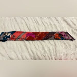 Hermes Twilly in silk